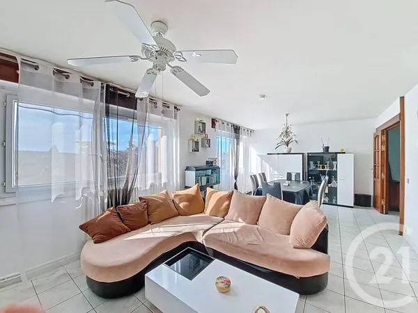 Appartement 5 pièces 90 m²