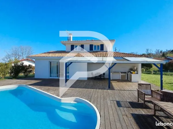 Maison 4 pièces 110 m²