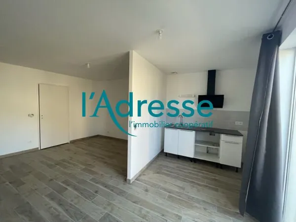 Studio 1 pièce 27 m²