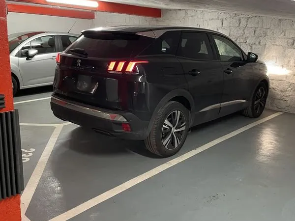 Parking (1 voiture ou 3 motos) - 25 rue Roquette Bastille 75011
