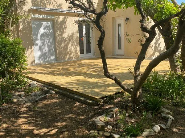 A louer villa villetelle