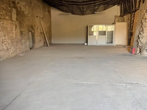 Local 480m2 Avallon