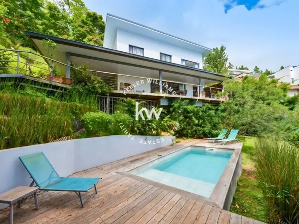 Grande maison T5 avec vue sur la rade