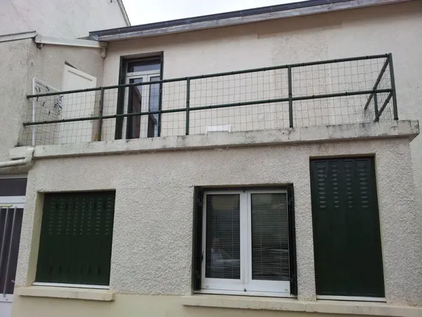 PARTICULIER LOUE STUDIO rénové Guéret