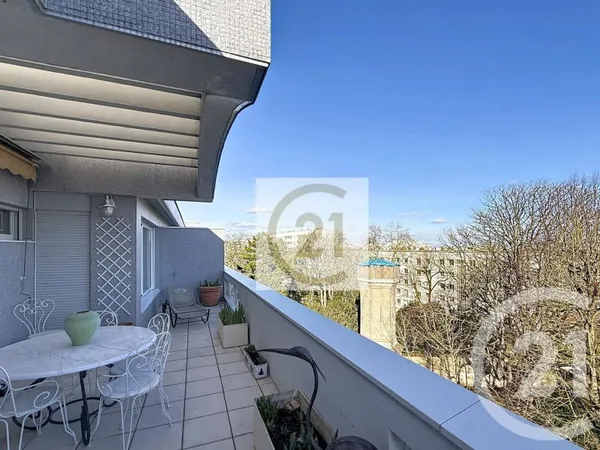 Appartement 5 pièces 130 m²