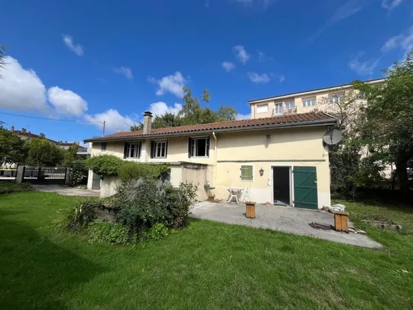 Maison 3 chambres secteur Brou, sur 1800m² de Terrain