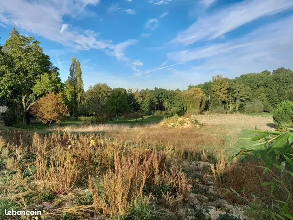 Terrain constructible 3700m2