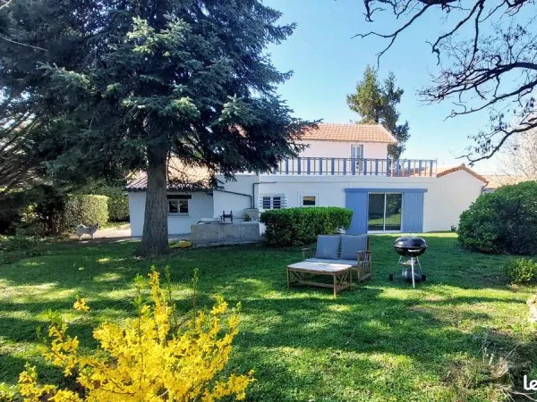 Maison en pierre 7 pièces 125 m²