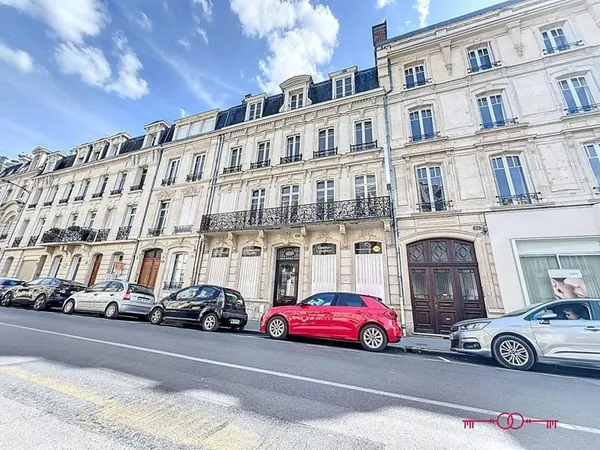 Immeuble 267 m²