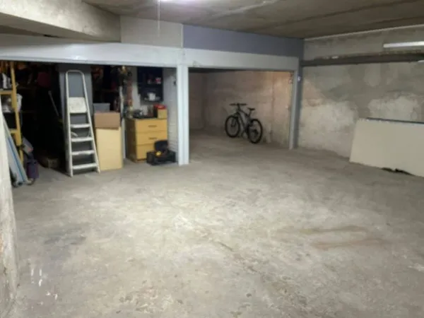 Parking 18 m²