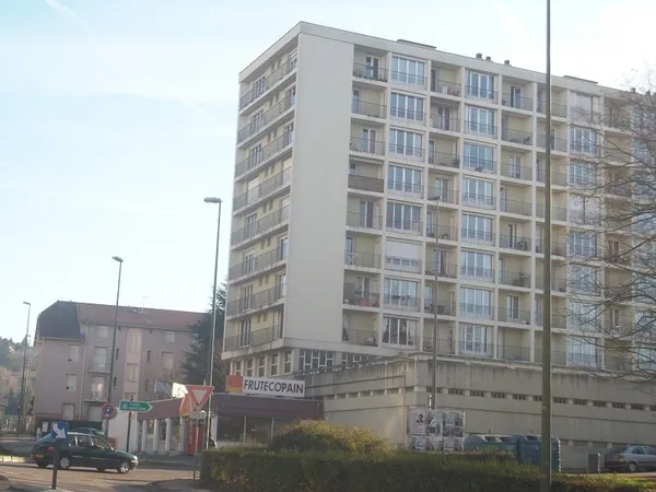 Stationnement Location Saint-Étienne   56€