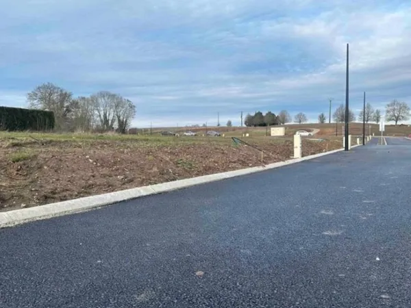 Terrain 782 m²