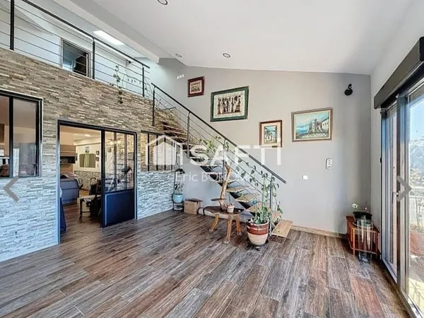 Appartement 4 pièces 131 m²