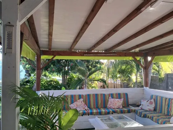 VILLA CRÉOLE DE CHARME - SAINTE-ANNE (GISSAC) Guadeloupe -Direct propriétaire