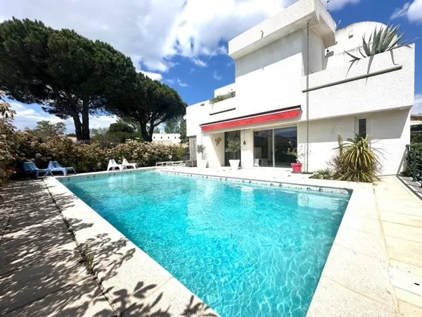 Maison 5 pièces "secteur haute plage"