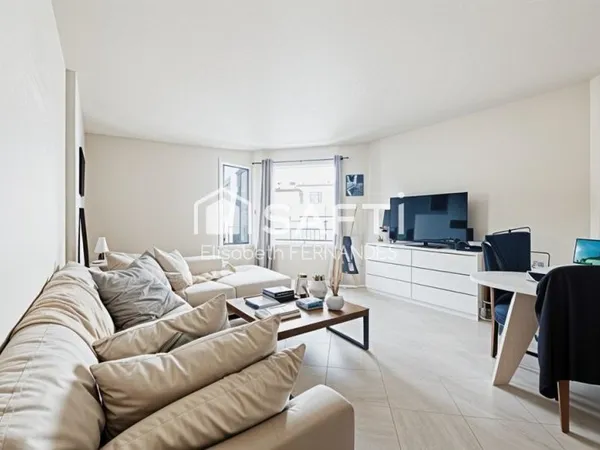 Appartement au pied du métro