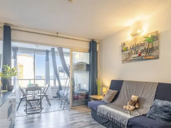 Studio lumineux de 27m2 avec un acces plage