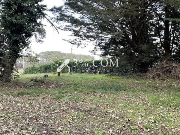 Terrain 416 m²