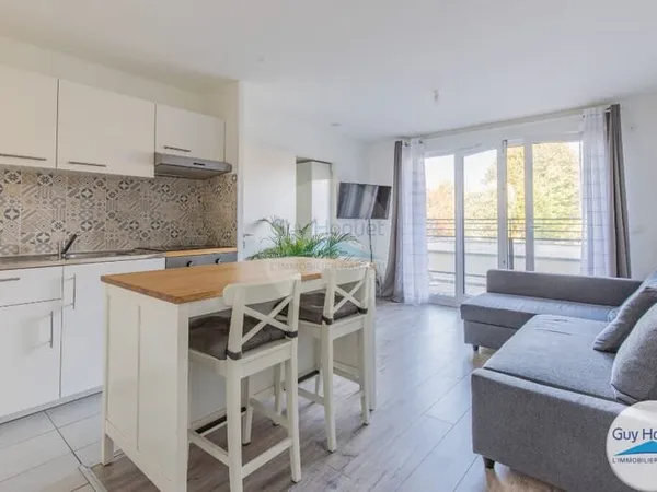ATHIS MONS : appartement 2 pièces (37,25 m²) à vendre avec balcon et parking