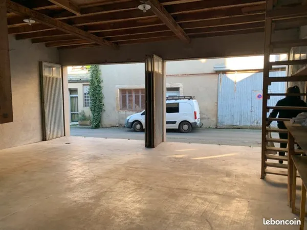 Grand Garage, à 35 minutes d'Albi