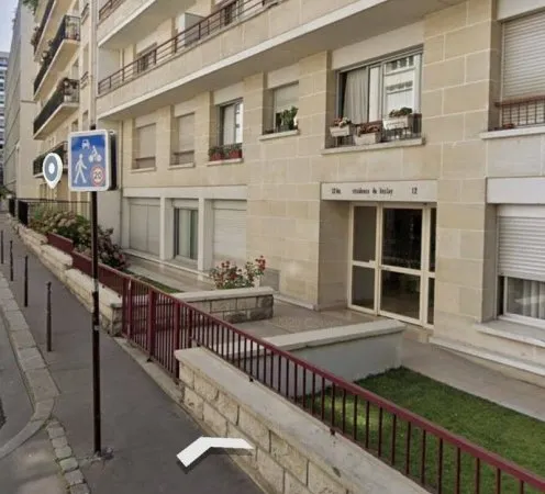Parking 10 m²