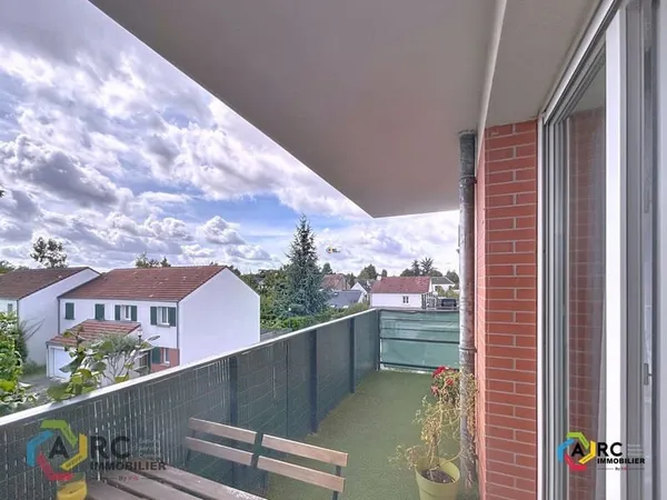VENTE : appartement T3 (57 m²) à ORLEANS