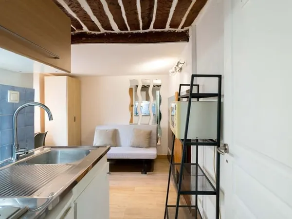 Studio 1 pièce 12 m²