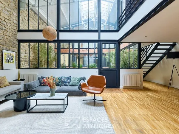 Ancien espace de danse transformé en loft mixte d'architecte - Grandes Carrières