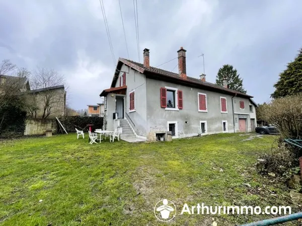 Maison 7 pièces 196 m²