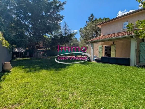 T4 en copropriété avec jardin de 355m²