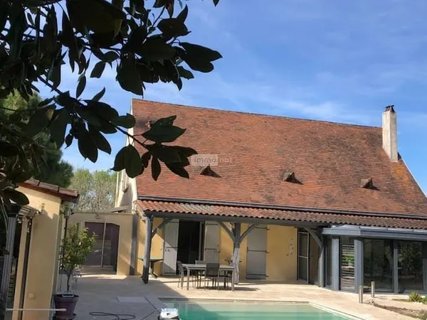 Maison 11 pièces 190 m²