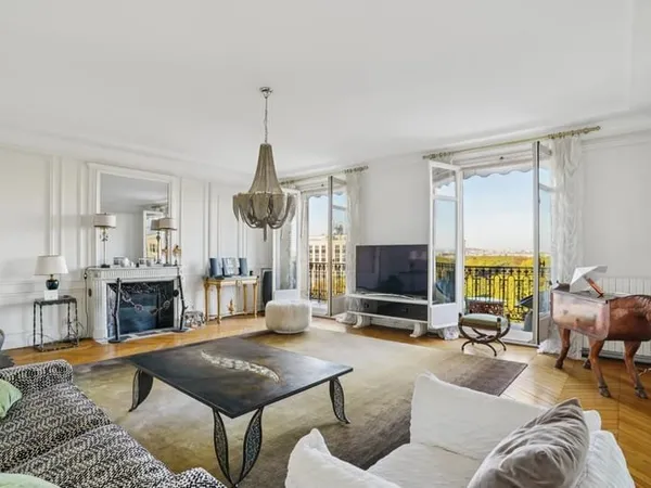 Appartement 2 pièces 182 m²