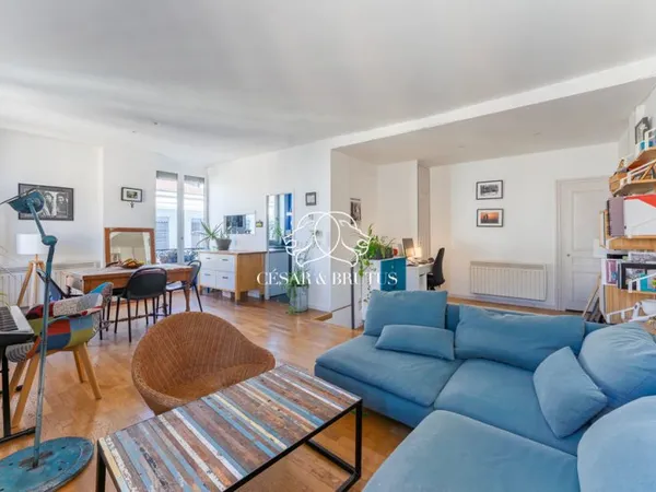 Très beau duplex de 4 chambres coeur de ville