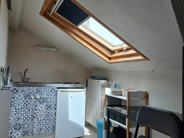 Studette Angers / proche Fac / sans agence