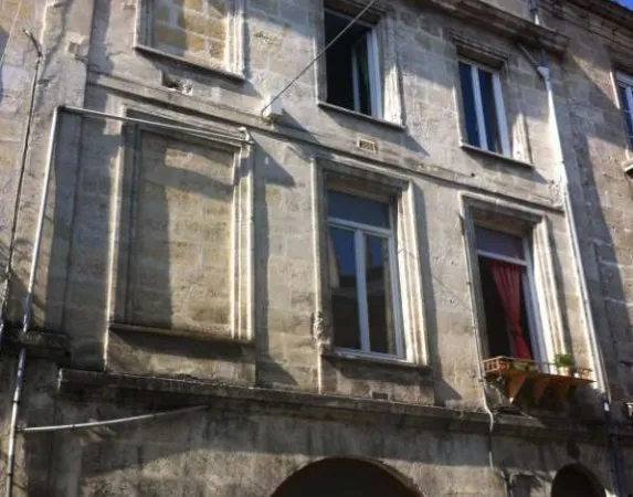 Immeuble Pierre 12 appartements