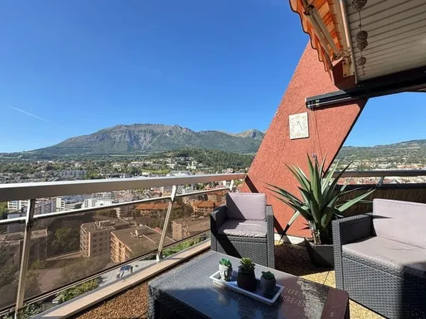 Appartement 5 pièces 125 m²