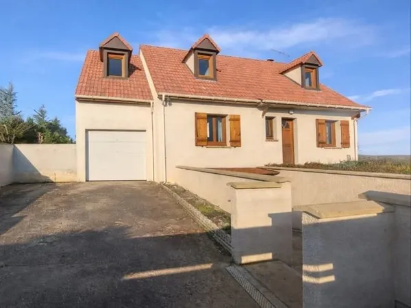 Maison indépendante, 4 chambres et jardin