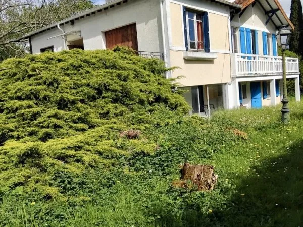 ILE DE VAULX-SUR-SEINE - Maison Familiale et individuelle