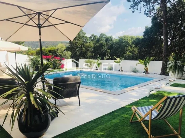 Villa rénovée - Piscine chauffée - 4 suites parentales -