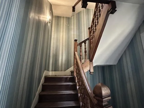 APPARTEMENT T4 DE CARACTÈRE