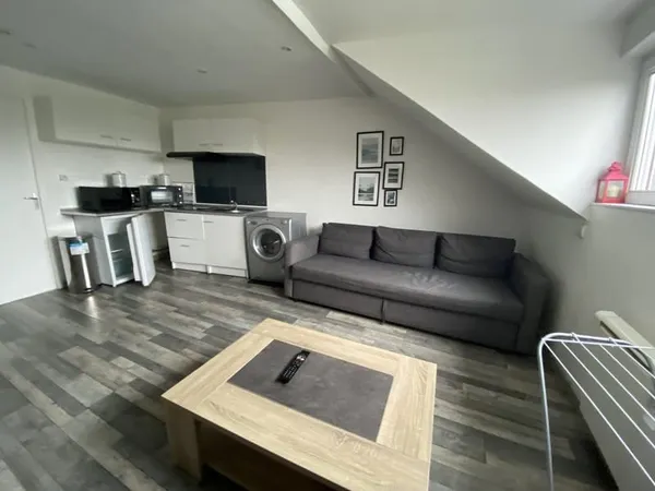 APPARTEMENT T2 MEUBLÉ - QUARTIER SAINT HONORÉ
