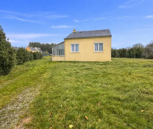 Terrain 1900 m²