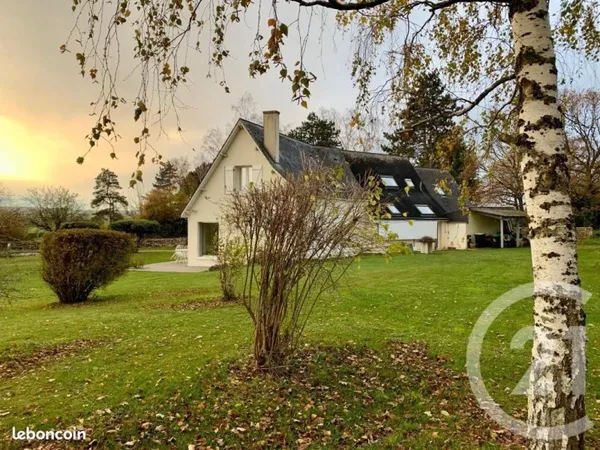 Propriété 7 pièces 180 m²