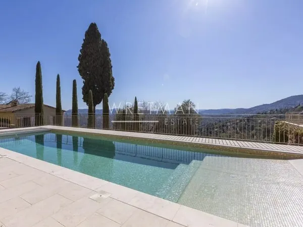 Villa moderne de 4 chambres avec grande piscine et vue spectacul