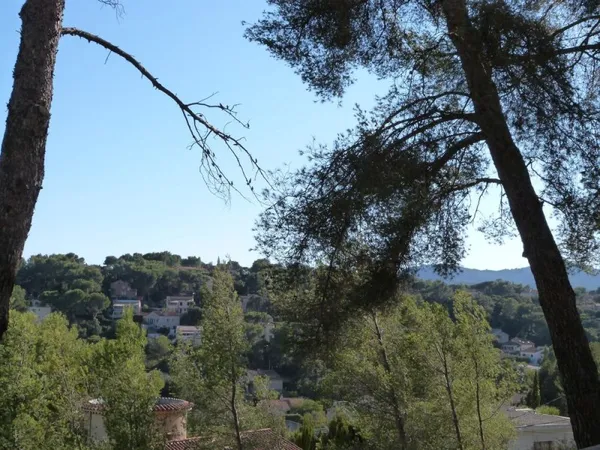 Grand T4 de 90m2 hauteurs de la Seyne Dans pinede