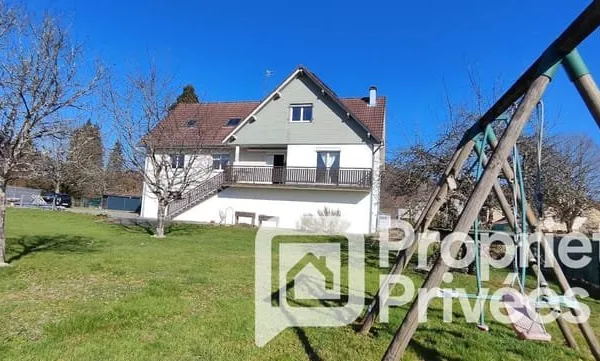 Vescemont 90200 : Maison 7 pièces 160 m2 sur 1054m² de terrain