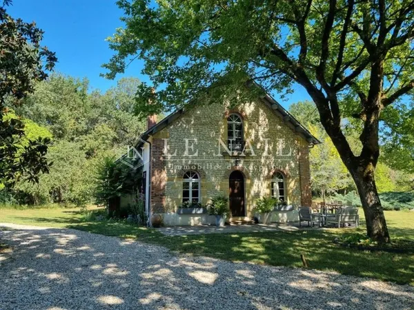 Maison 8 pièces 110 m²