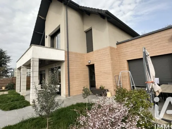 Maison 4 pièces 160 m²