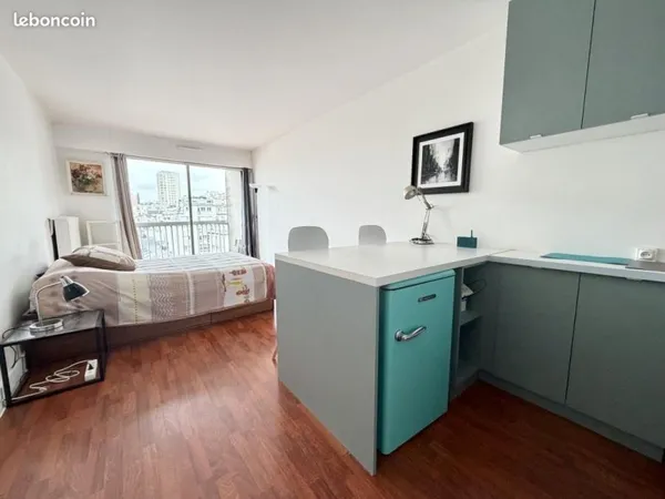 Studio 1 pièce 25 m²