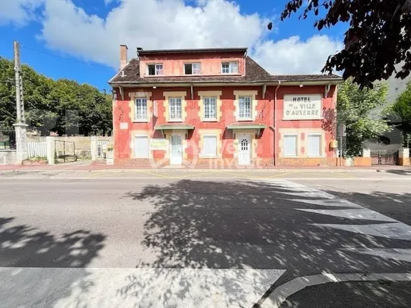 Immeuble 340 m²